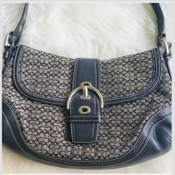 Coach purse - Picture 2 of 7